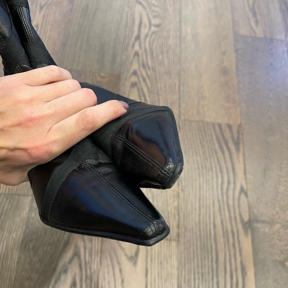 Donald J Pliner Leather Booties Black sz 4 - Picture 6 of 8